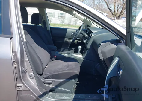 2014 Nissan Rogue Select S from USA, damaged, VIN JN8AS5MV2EW709104